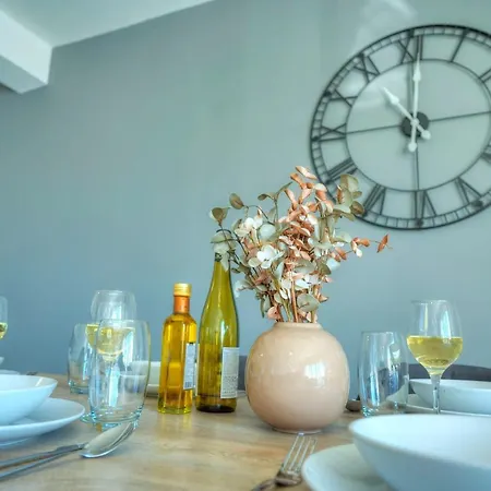 Spacious Seafront 3 Bedrooms - Balcony Goslm-7 Σλιέμα