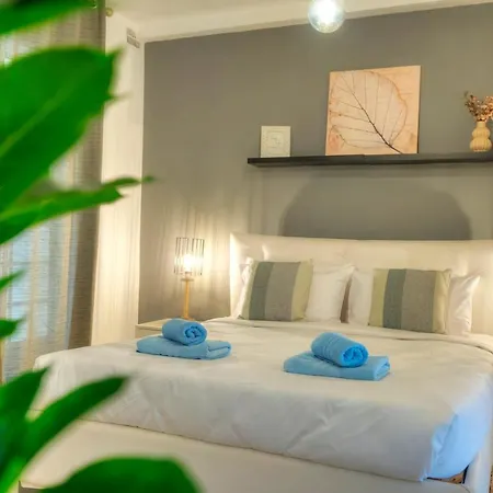 Daire Spacious Seafront 3 Bedrooms - Balcony Goslm-7 *