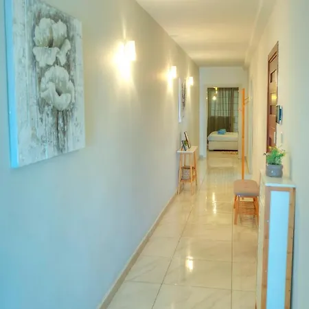 Spacious Seafront 3 Bedrooms - Balcony Goslm-7 Apartment