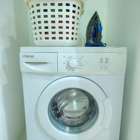 Spacious Seafront 3 Bedrooms - Balcony Goslm-7 Lejlighed