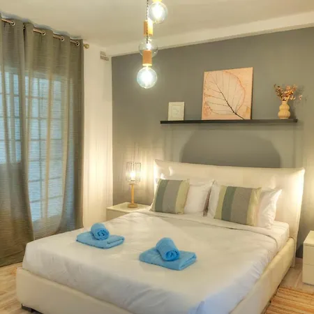 Spacious Seafront 3 Bedrooms - Balcony Goslm-7 아파트 *